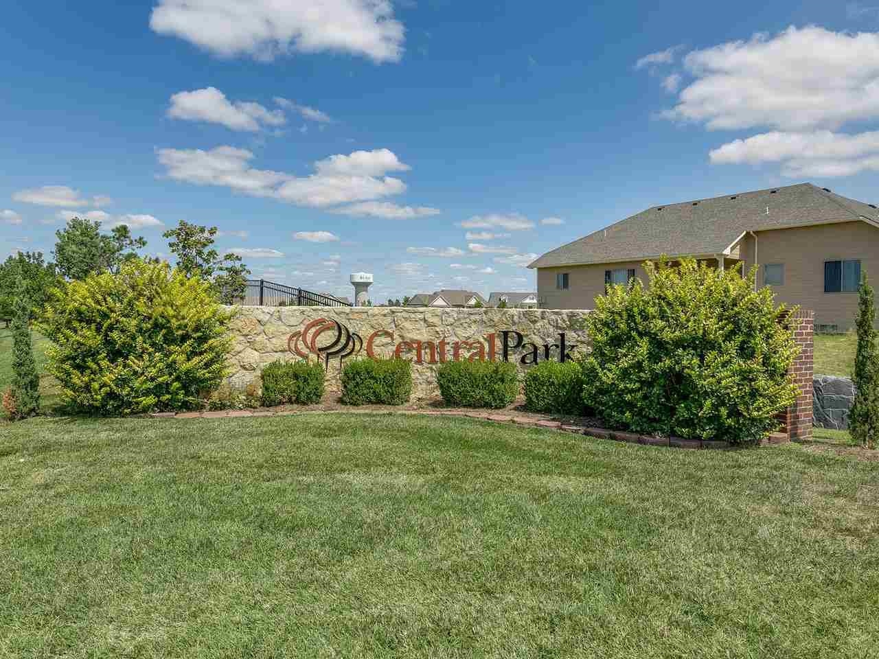 For Sale: 5047 N Colonial Ct, Bel Aire KS